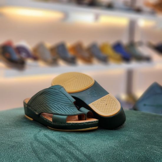 صورة حذاء تميمي جلد طبيعي مديل ت9